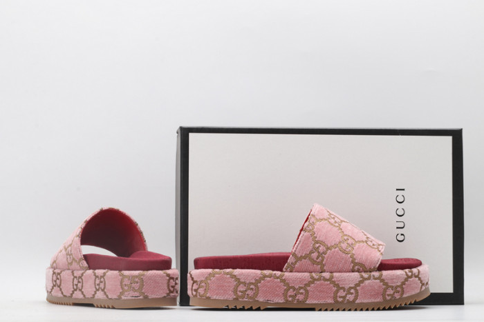 GUI SANDAL