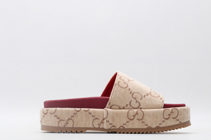 GUI SANDAL