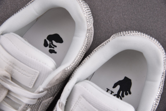 OFW SNEAKER