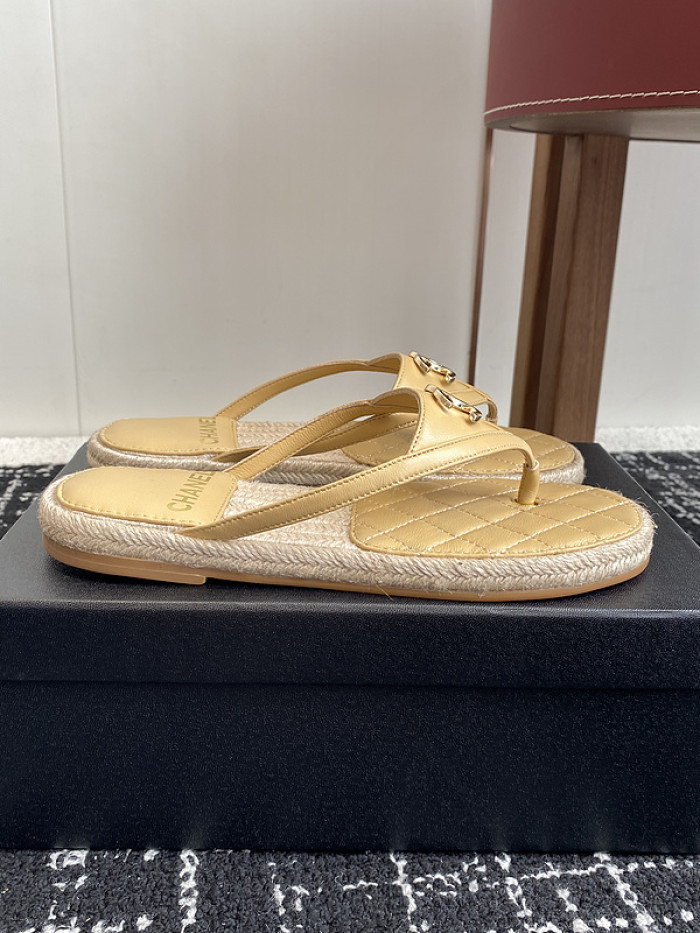 CN Sandal