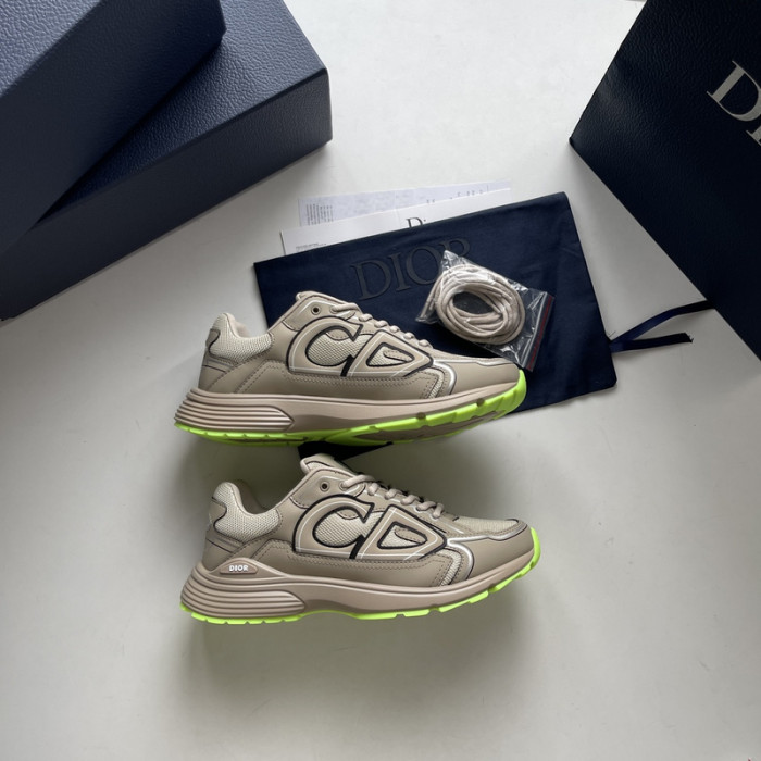 D10R SNEAKER