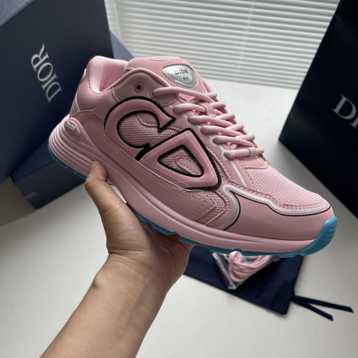 D10R SNEAKER
