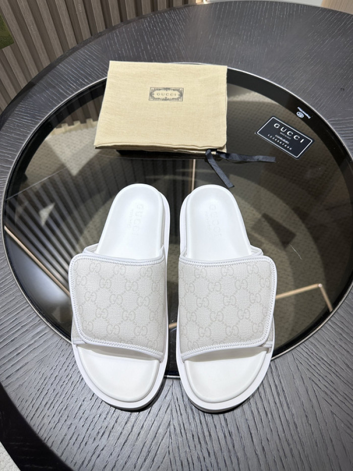 GUI SANDAL