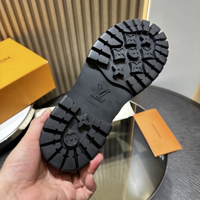 L0VT boot
