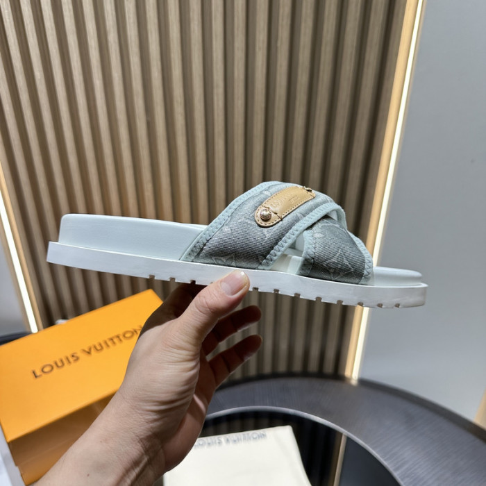 L0VT SANDAL