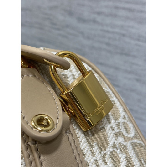 d10r bag